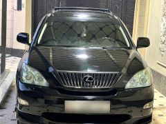 Photo of the vehicle Lexus RX