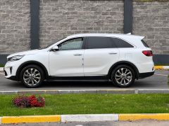 Photo of the vehicle Kia Sorento