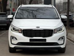 Фото авто Kia Carnival