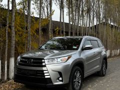 Сүрөт унаа Toyota Highlander