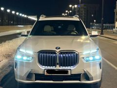 Сүрөт унаа BMW X7