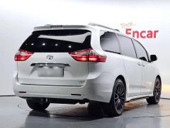 Сүрөт унаа Toyota Sienna