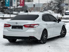 Сүрөт унаа Toyota Camry