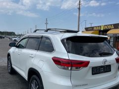 Сүрөт унаа Toyota Highlander