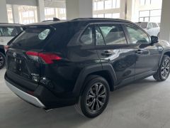 Сүрөт унаа Toyota RAV4