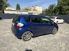 Photo of the vehicle Honda Fit