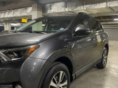 Сүрөт унаа Toyota RAV4