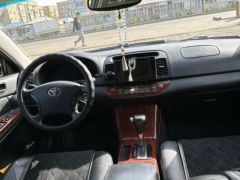 Сүрөт унаа Toyota Camry