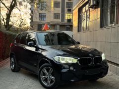 Photo of the vehicle BMW X5