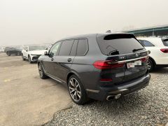 Фото авто BMW X7