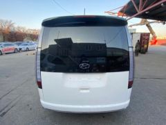 Сүрөт унаа Hyundai Staria