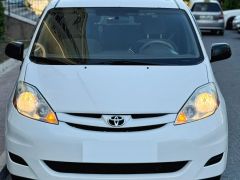 Сүрөт унаа Toyota Sienna