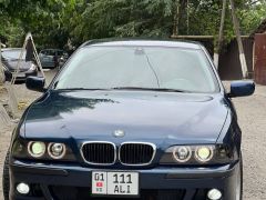 Photo of the vehicle BMW 5 Series