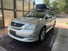 Сүрөт унаа Toyota Harrier