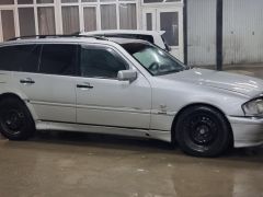 Сүрөт унаа Mercedes-Benz C-Класс