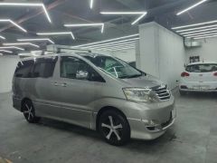 Сүрөт унаа Toyota Alphard