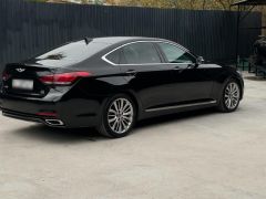 Photo of the vehicle Genesis G80