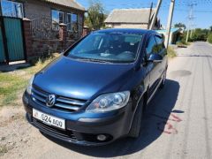 Сүрөт унаа Volkswagen Golf