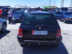 Сүрөт унаа Volkswagen Golf