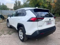 Сүрөт унаа Toyota RAV4