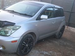 Фото авто Toyota Ist