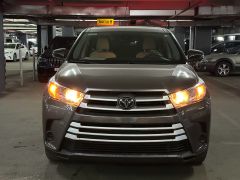 Сүрөт унаа Toyota Highlander