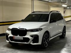 Фото авто BMW X7