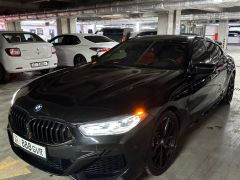 Photo of the vehicle BMW 8 Series