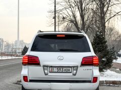 Сүрөт унаа Lexus LX