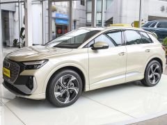 Сүрөт унаа Audi Q4 e-tron