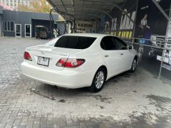 Photo of the vehicle Lexus ES