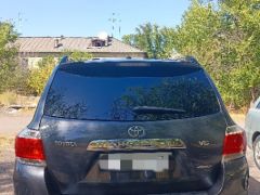 Photo of the vehicle Toyota Highlander