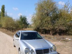 Фото авто Mercedes-Benz E-Класс