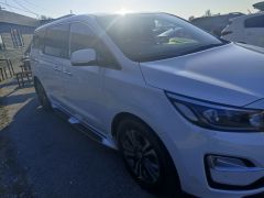 Сүрөт унаа Kia Carnival