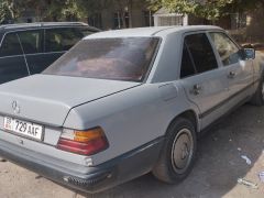 Фото авто Mercedes-Benz W124