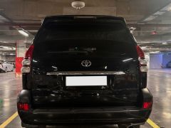 Сүрөт унаа Toyota Land Cruiser Prado