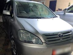 Фото авто Toyota Ipsum