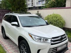 Сүрөт унаа Toyota Highlander