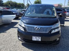 Photo of the vehicle Toyota Vellfire