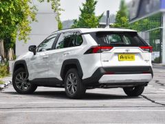 Сүрөт унаа Toyota RAV4