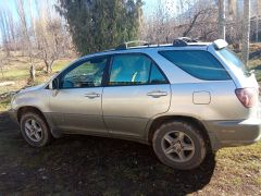 Photo of the vehicle Lexus RX