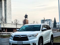 Фото авто Toyota Highlander