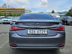 Сүрөт унаа Lexus ES