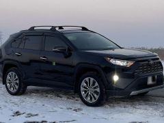 Сүрөт унаа Toyota RAV4