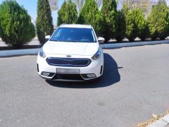 Сүрөт унаа Kia Niro