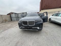 Сүрөт унаа BMW X7