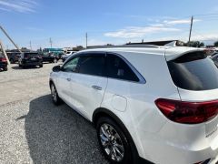 Photo of the vehicle Kia Sorento