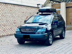 Photo of the vehicle Lexus RX