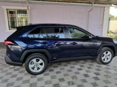 Сүрөт унаа Toyota RAV4