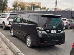 Сүрөт унаа Toyota Vellfire